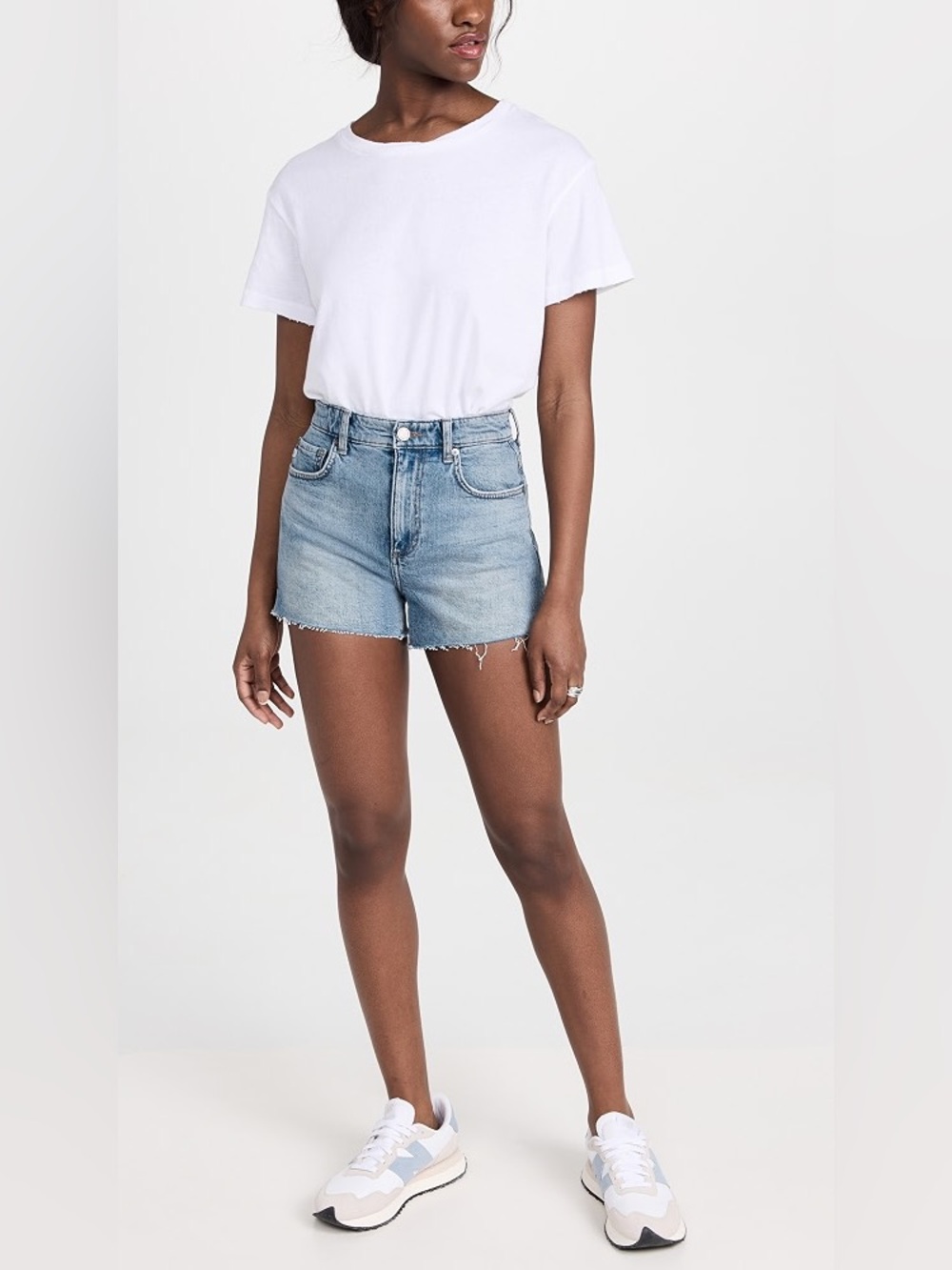 AG Jeans Alexxis High Rise Wedgie Denim Shorts Size 23 Light Wash NWT